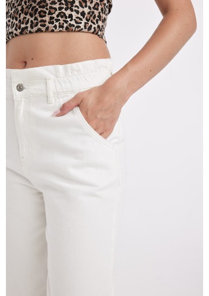 Paperbag Rahat Kesim Yüksek Beli Lastikli Hafif Düz Paça Beyaz Jean Pantolon D4875AX24HS