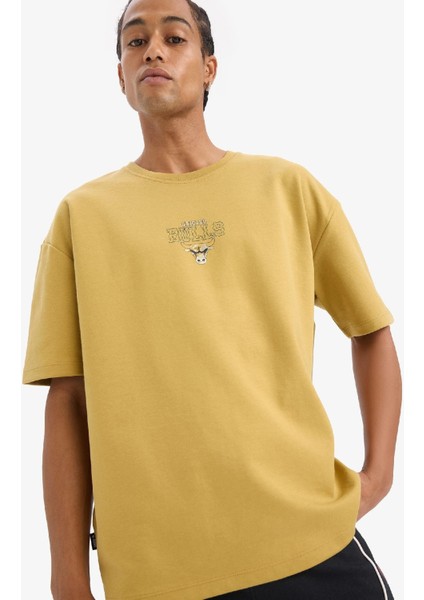 Defactofit Nba Chicago Bulls Oversize Geniş Kalıp Bisiklet Yaka Kısa Kollu TIŞÖRT E0347AX25SP