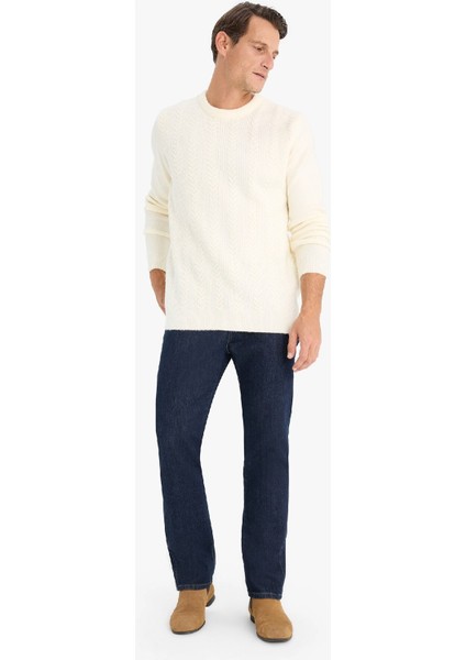 Standart Fit Bisiklet Yaka Triko Kazak E1007AX24WN fırsatları