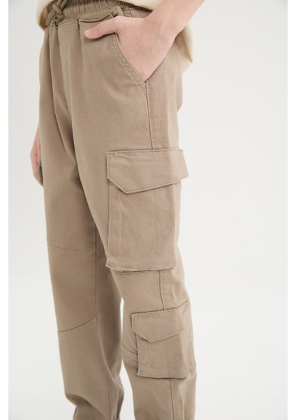 Erkek Çocuk Kargo Cepli Standart Paça Gabardin Jogger Pantolon D6314A825SP