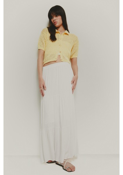 Slim Fit Dar Kesim Polo Yaka Düğmeli Kroşe Hırka E4723AX25SP fiyatları