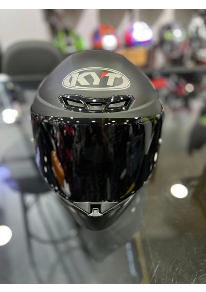 Tt-Revo Mat Siyah Kapalı Kask Şeffaf Vizörlü fırsatları
