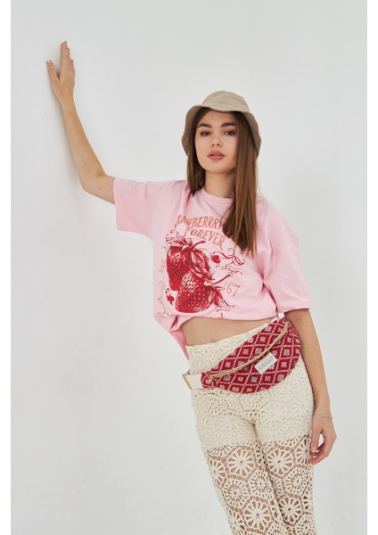 Strawberry Fields Forever Baskılı %100 Pamuk Kadın Oversize Siyah Tişört