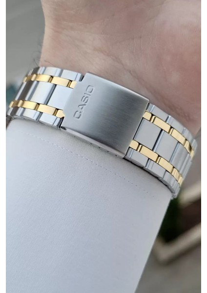 Erkek Kol Saati indirimleri