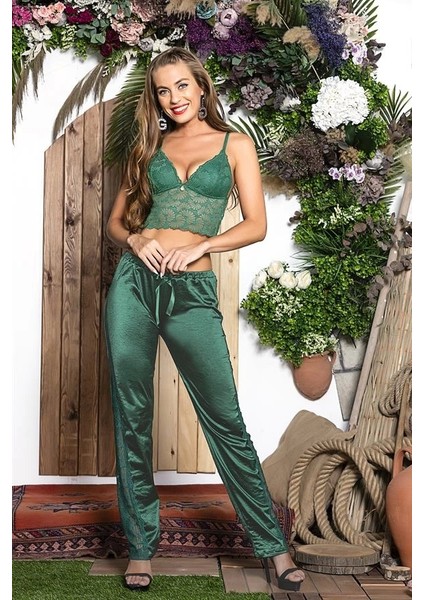 3 Parça Gecelik Seti ; Gömlek, Bralet Sütyen ve Pantolon Takım Zümrüt (BRF31726) modelleri