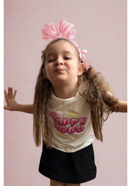 Beyaz Bisiklet Yaka Baskılı Kısa Kollu Kız Çocuk Tişört/t-Shirt fiyatları