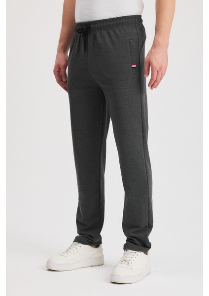 Siyah-Antrasit Erkek Fermuarlı Cepli Nakış Detaylı Düz Paça Rahat Kesim Günlük 2'li Eşofman Altı modelleri