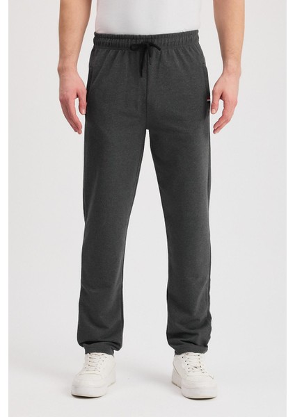 Siyah-Antrasit Erkek Fermuarlı Cepli Nakış Detaylı Düz Paça Rahat Kesim Günlük 2'li Eşofman Altı fırsatları