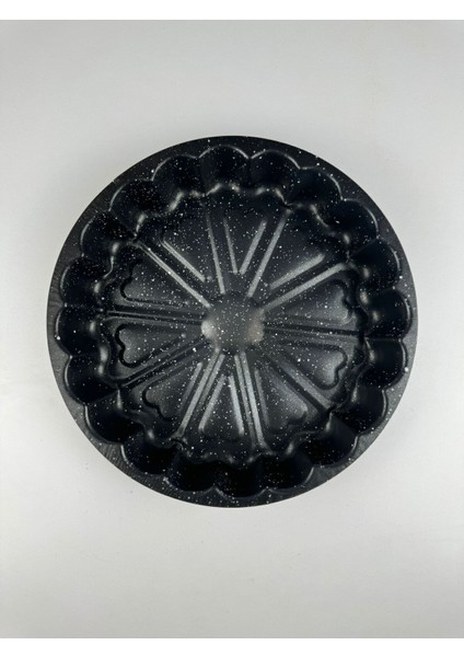Luxury Yuvarlak Içi Kalpli Kek Kalıbı 28CM 1 Adet