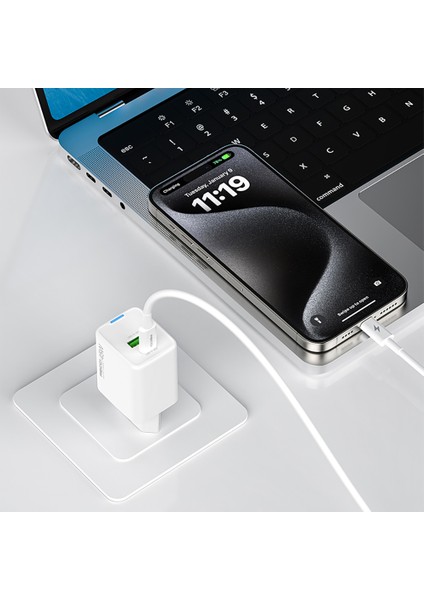RC108E Gan Teknolojili Hızlı Şarj Başlığı Type-C To Type-C Pd 45W Kablolu Şarj Seti Beyaz