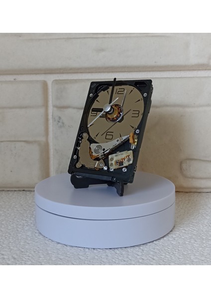 Tasarım Harddisk Masa Saati modelleri