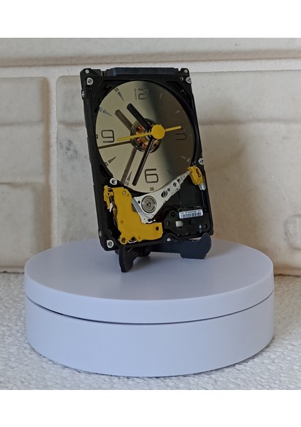 Tasarım Harddisk Masa Saati fiyatları