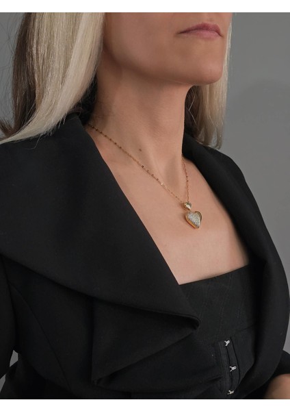 Bombeli Kalp Zirkon Taşlı Gold Renk Kolye modelleri