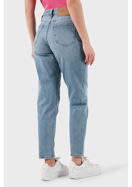 Pamuklu Mom Fit Yüksek Bel Düz Paça Jeans J20J2245151AA Bayan Kot Pantolon J20J224515 1AA fiyatları