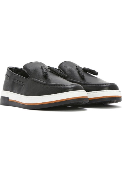 Erkek Siyah Püsküllü Deri Casual Loafer 25SFD680418