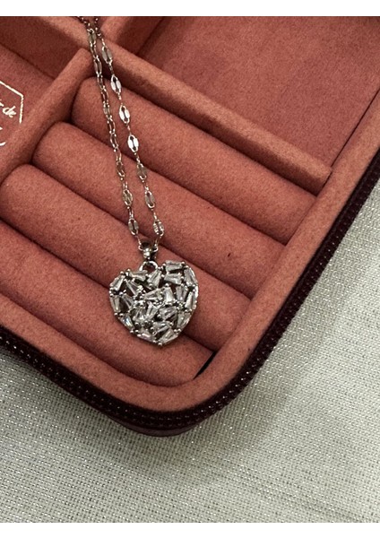 Çelik Gümüş Renk Zirkon Taşlı Kalp Kolye fiyatları