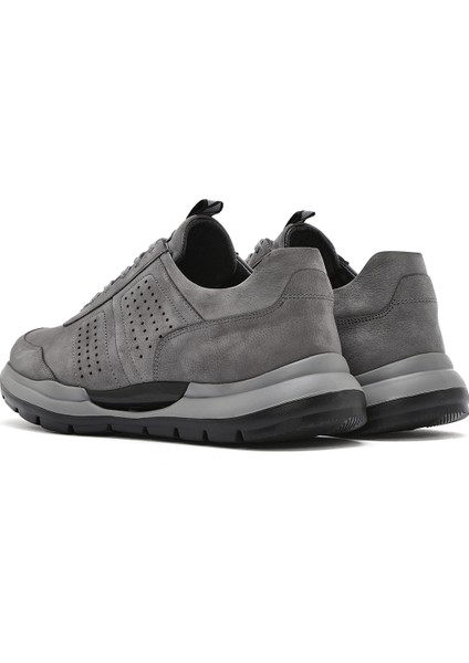 Erkek Gri Bağcıklı Nubuk Deri Sneaker 25SFD6413V3