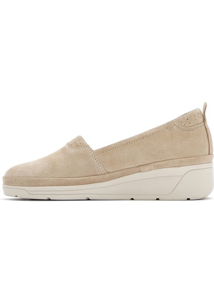 Kadın Bej Dolgu Topuklu Süet Deri Comfort Loafer 25SFD501310