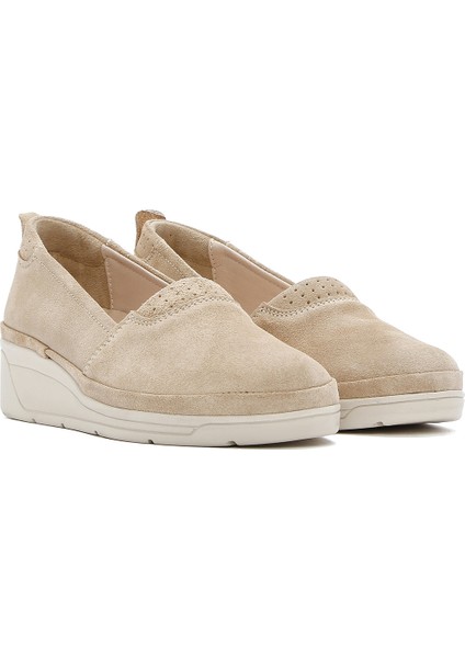 Kadın Bej Dolgu Topuklu Süet Deri Comfort Loafer 25SFD501310