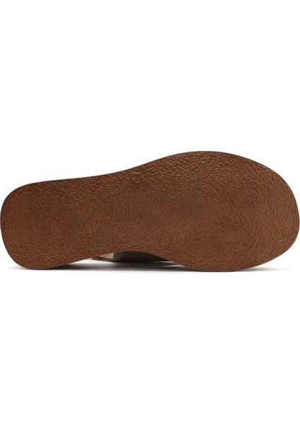 Kadın Krem Bilekten Bağlamalı Baskılı Dolgu Topuklu Deri Comfort Sandalet 25SFD342126 indirimleri
