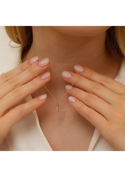 Jewel Yaprak Figürlü Taşlı Altın Kolye – Doğadan Ilham Alan Zarafet fırsatları