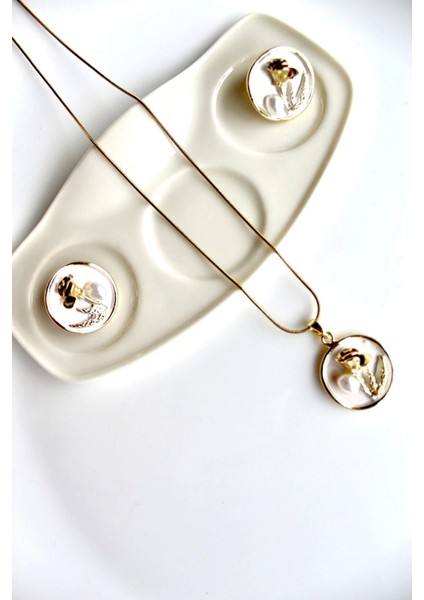 Vintage Kırmızı Gül Motifli 3D Tablo Tasarım Kadın Çelik Küpe fiyatları