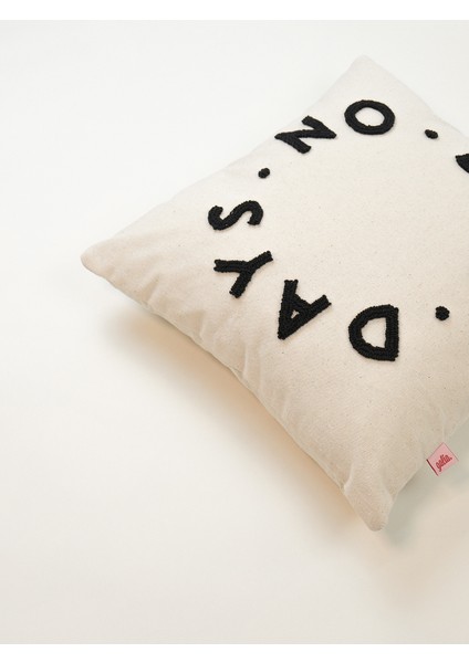 Galia No Bad Days Punch Kırlent Kılıfı 45x45 cm Siyah Yıkanmış Keten Modern Tasarım Detayları modelleri