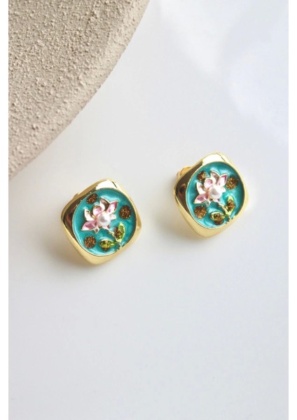 Incili Kare Pembe Lotus Çiçeği Motifli Kabartma Manzara Tasarım Kadın Çelik Küpe