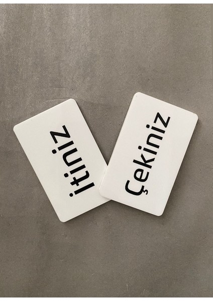 Minimal Seri Itiniz-Çekiniz Kapı Uyarı Levhası