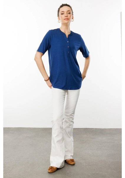 Kadın Yakası Düğmeli Penye T-Shirt 25764 Indigo fiyatları