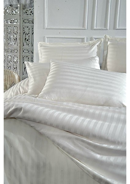 Pamuk Saten Çift Kişilik Nevresim Takımı Çizgili