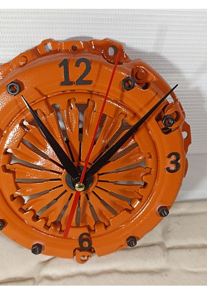 Enteresan Araba Parçası Duvar ve Masa Saati fiyatları