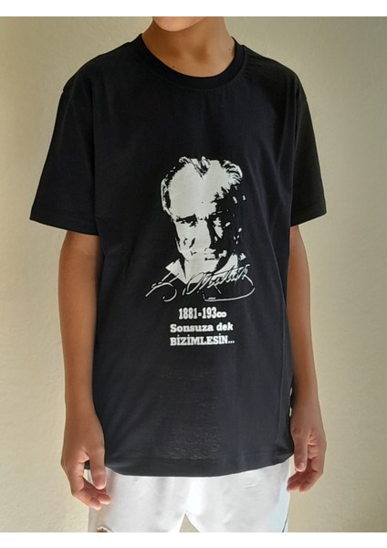 Atatürk Imza Baskılı Çocuk Siyah Tişört fiyatları