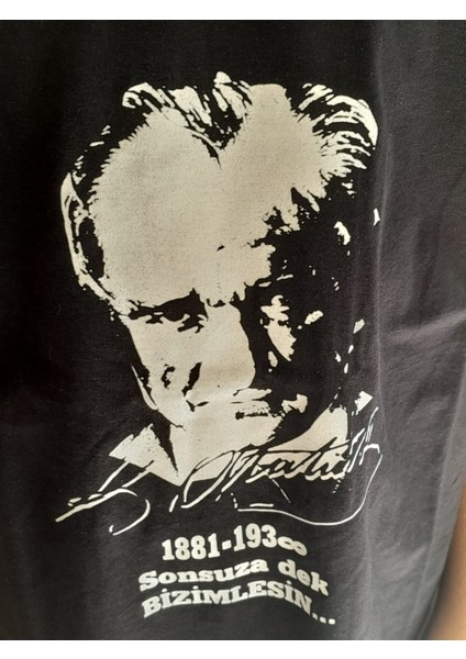 Atatürk Imza Baskılı Çocuk Siyah Tişört modelleri
