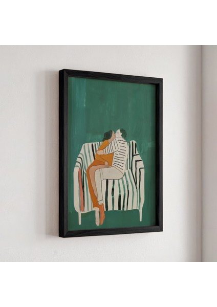 Kanepede Romantik Çift Baskısı Ahşap Çerçeveli Duvar Tablosu fiyatları