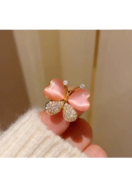 Minimal Romantik Toz Pembe Kelebek Broş