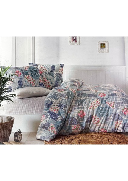 Desenli Çift Kişilik Nevresim Takımı (4 Yastıklı)