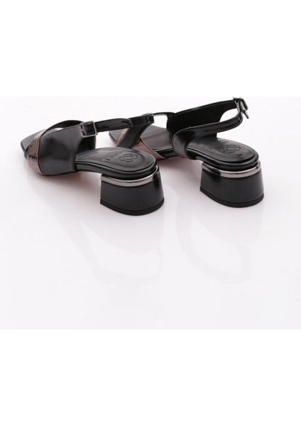 104 Kadin Şeritli Kisa Topuklu Sandalet modelleri