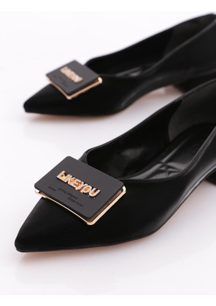 PM439-K027 Kadin Sivri Burun Babet