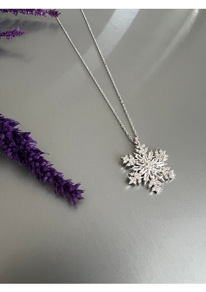 Kar Tanesi Gümüş Kolye modelleri