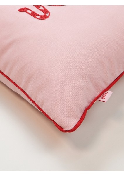 HEART PANTHER – Kalpli Panter Punch Nakışlı Pembe Kırlent Kılıfı