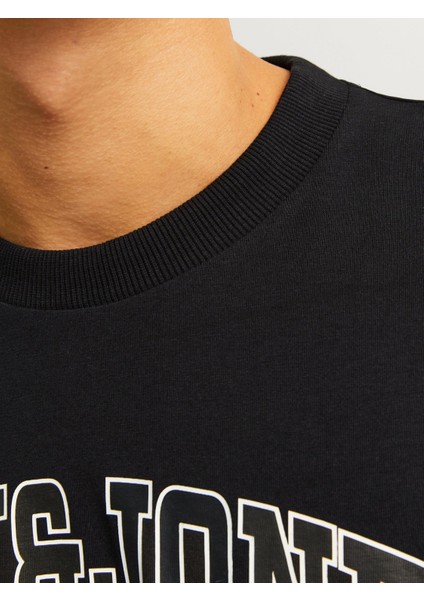 JJECALEB VARSITY 0 Yaka Black Erkek Tişört 12257579 indirimleri