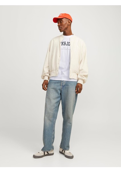 JJECALEB VARSITY 0 Yaka White Erkek Tişört 12257579 fırsatları