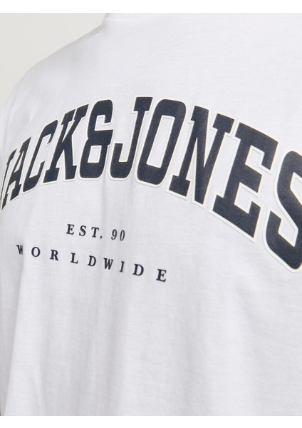 JJECALEB VARSITY 0 Yaka White Erkek Tişört 12257579 indirimleri