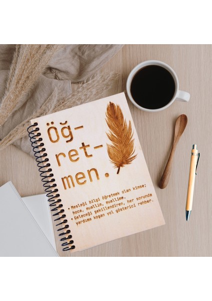 Öğretmen Temalı Ahşap Kapaklı Defter Bambu Kalem Seti