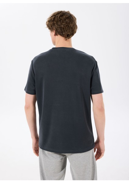 D5SM-TST3783 Siyah Bisiklet Yaka Relaxed Düz Erkek T-Shirt indirimleri