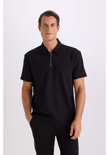 Regular Fit Polo Yaka Yarım Fermuarlı Kısa Kollu Pilise Siyah Tişört B7355AX25SP