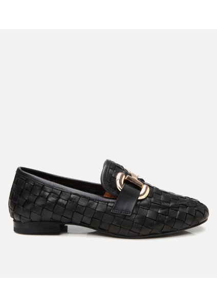 01AYH303950A100 KADIN Deri Siyah Örgü Detaylı Tokalı Klasik Loafer