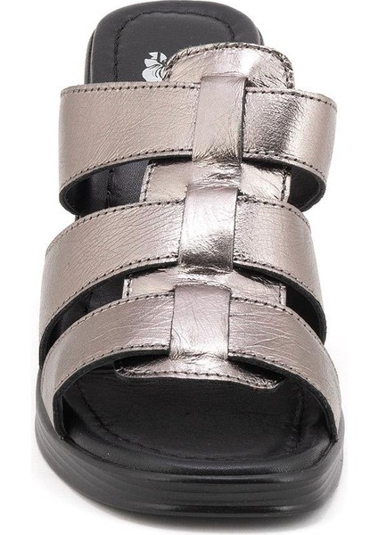 25322562 Kadın Terlik modelleri