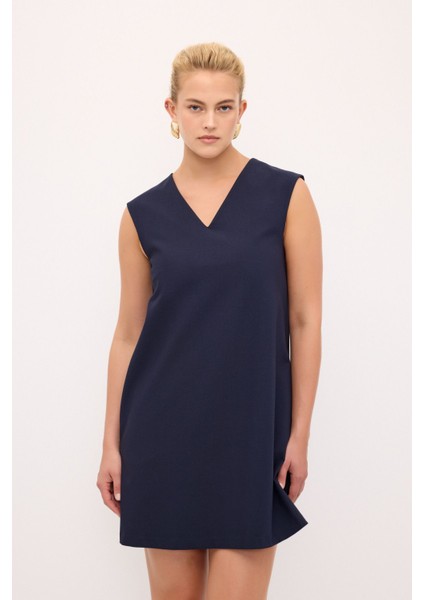 V Yaka Kolsuz Elbise fırsatları